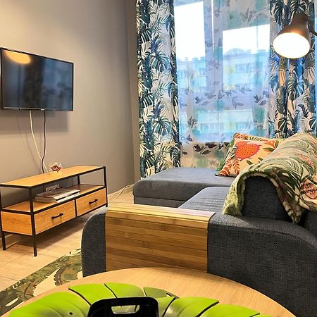 Apartment Metro Slodowiec Free Parking Warschau Exterior foto